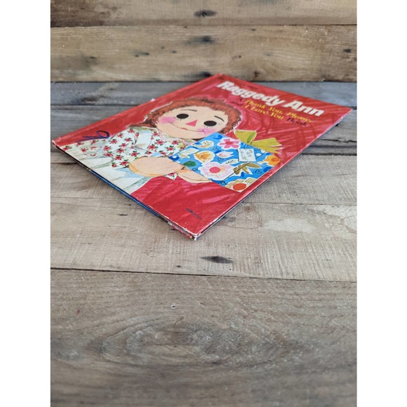 Vtg 1972 A Golden Book / Raggedy Ann - A Thank You, Please, and I Love You Book - Picture 4 of 11